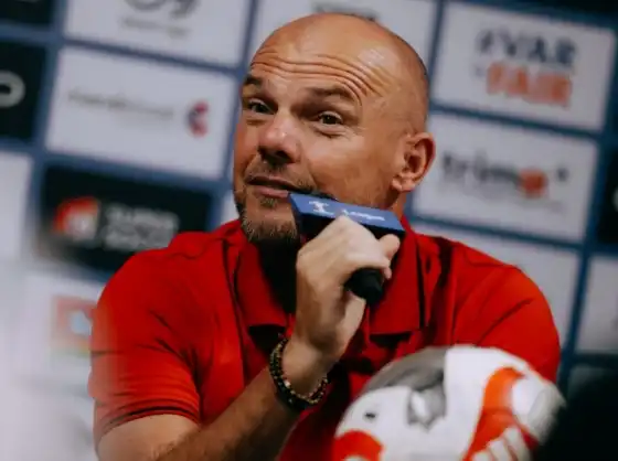 Komentar Elegan Bernardo Tavares Usai Sentuhan Magisnya Bangkitkan Persebaya