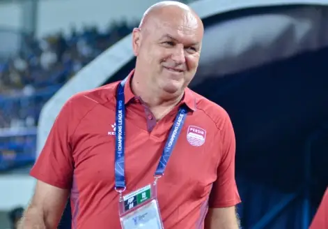 Tak Bisa Dampingi Persib, Bojan Hodak Kirim Peringatan Keras Jelang Hadapi Madura United