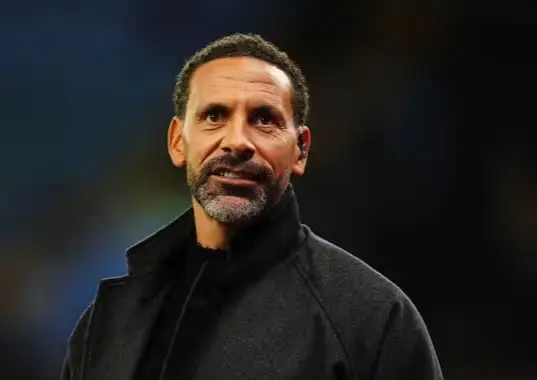 Rio Ferdinand Ikut Berkomentar dan Membela Jose Mourinho dalam Dugaan Kasus Rasisme terhadap Vinicius